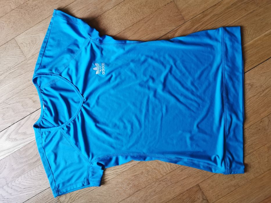 Тениски Nike и Adidas