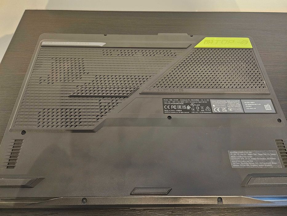 Asus Rog Strix G15 G513R, AMD Ryzen 9 3.30 GHz, 32 gb RAM, 1tb + 1tb SSD, Nvidia Geforce RTX 3070 TI 8GB