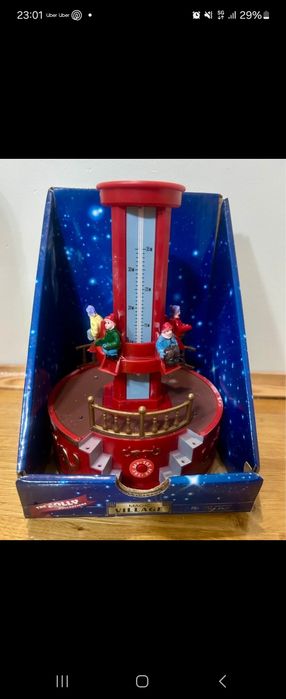 Figurină sat de Crăciun Magic Village – turn distracții 19 cm