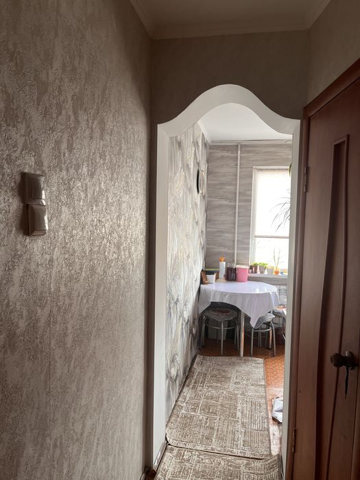 Продам трех комнатеую квартиру