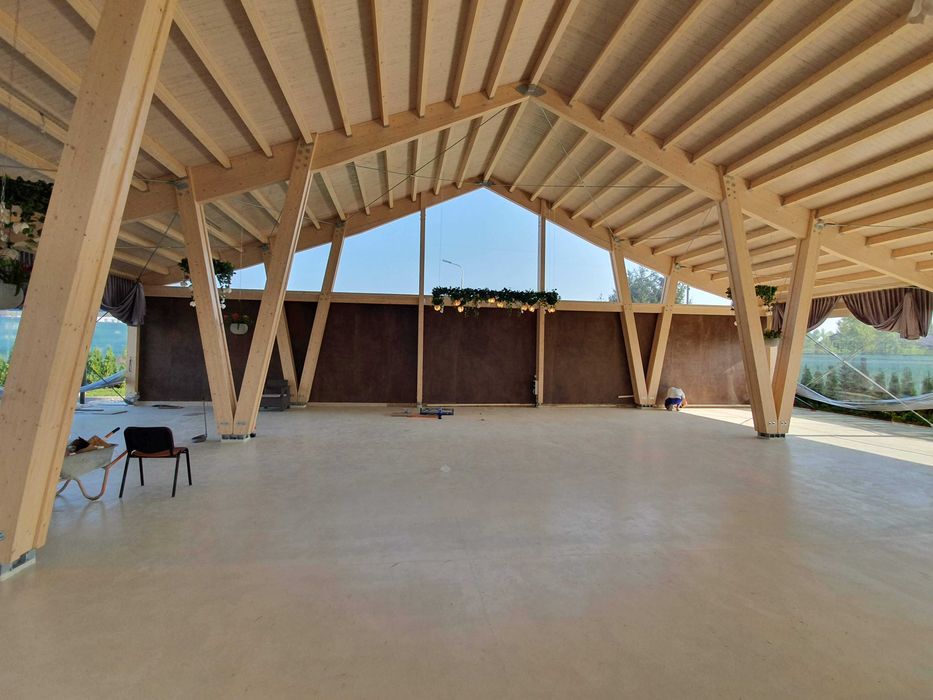 Constructii si consultanta.