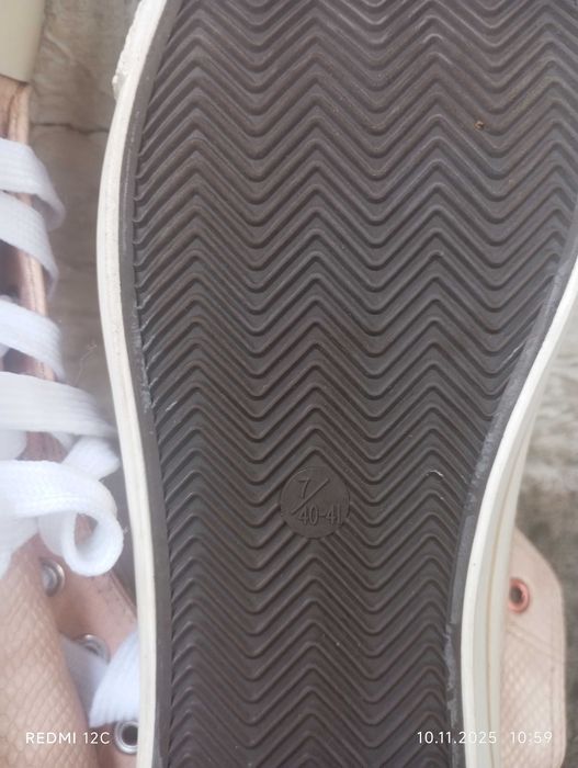 Дамски кецове Atmosphere 40-41 номер.