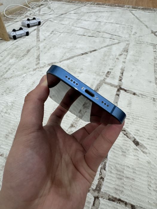 Продам IPhone 13 в 360защите