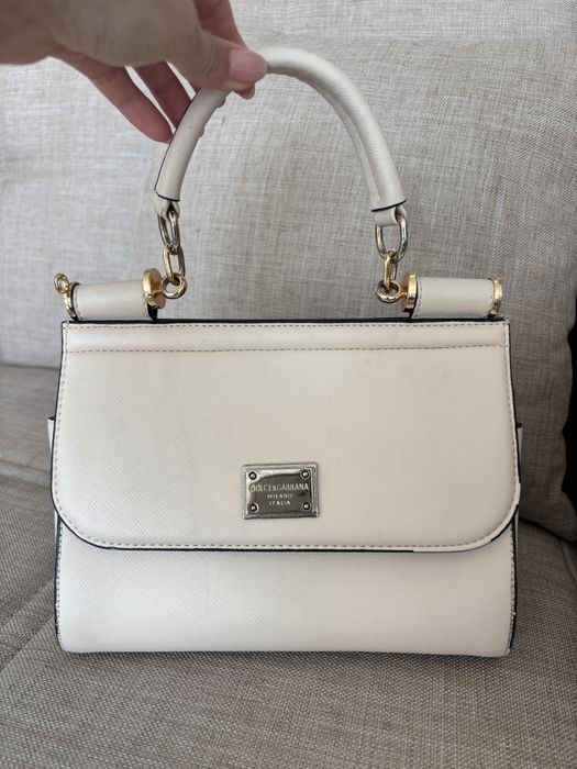 Чанта бежова среден размер