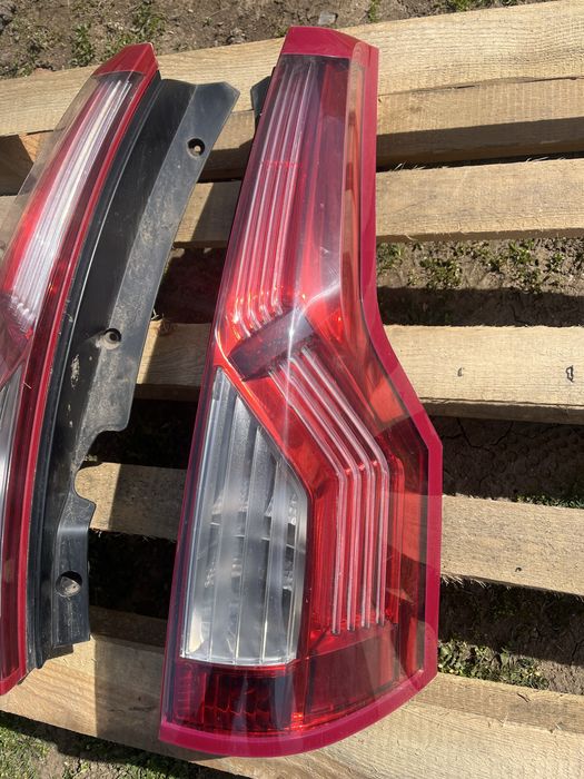 Стопове за Citroen C4 Grand Picasso