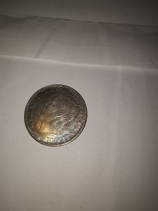 Vând monede de colecție