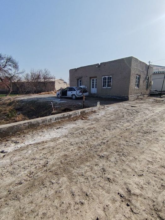 Uy turar joy dakument hammasi qilingan yashash uchun tayyor