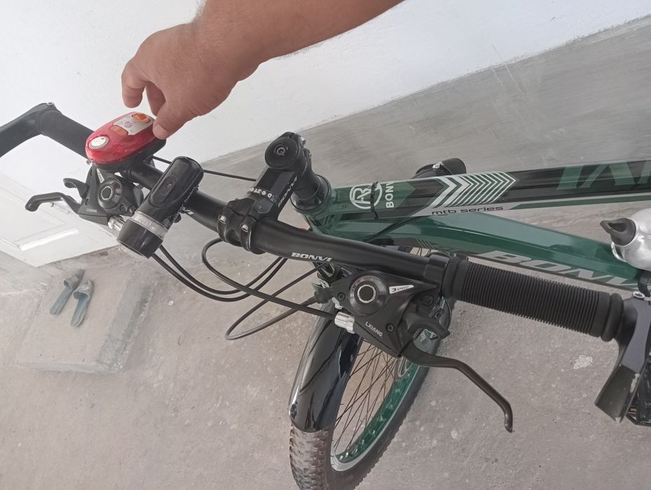 Bonvi velosaped sotiladi