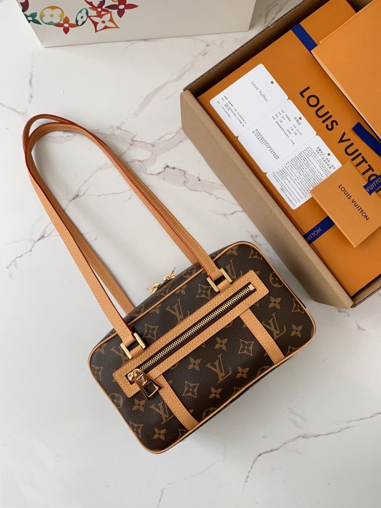 Louis Vuitton : ambalaje de lux personalizate
