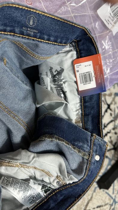 Джинсы Levi's 511 slim stretch fit.-34/34.