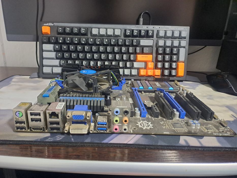 Kit placa de baza ieftin