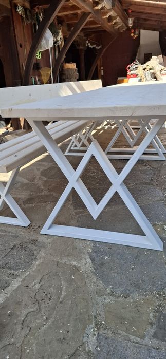 Метални крака за маса