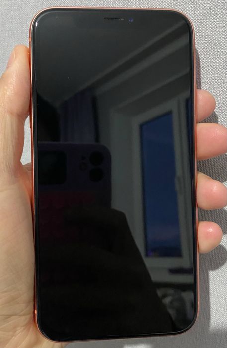 Продам iPhone XR 64 GB