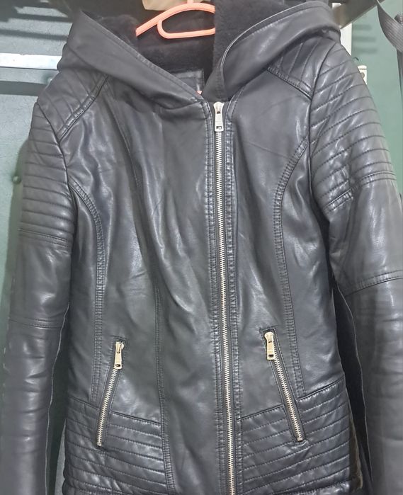 Яке М размер. Използвано само 3 пъти по поводи