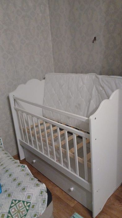 Детский кровать с матрасом