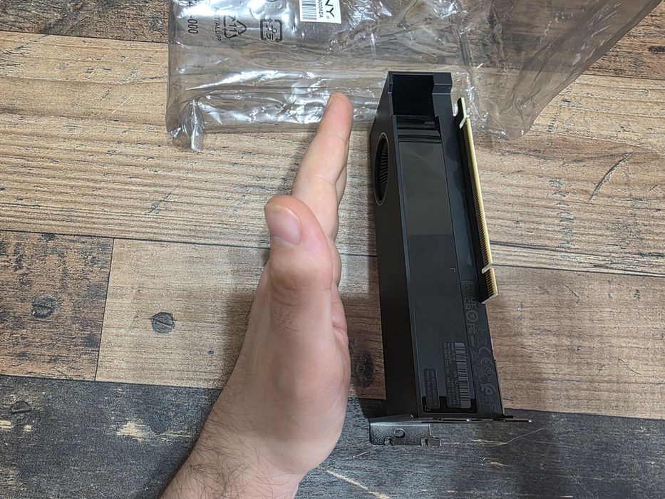 RTX a2000 6GB DDR6 - (мини)2 слотова карта 70w консумация graphics cars графична карта