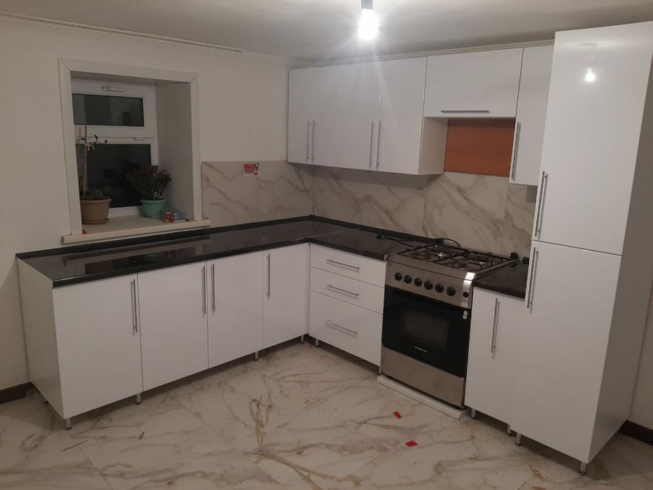 Кухонные гарнитуры на заказ