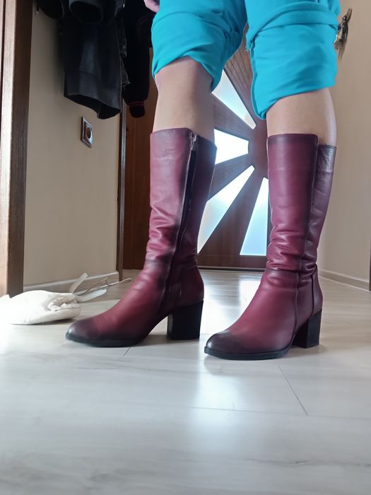 Високи ботуши от естествена кожа цвят бордо