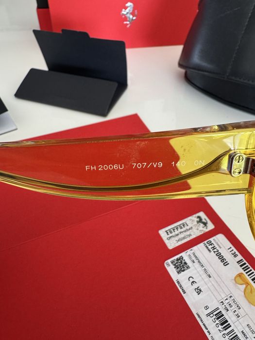 слънчеви очила Ferrari