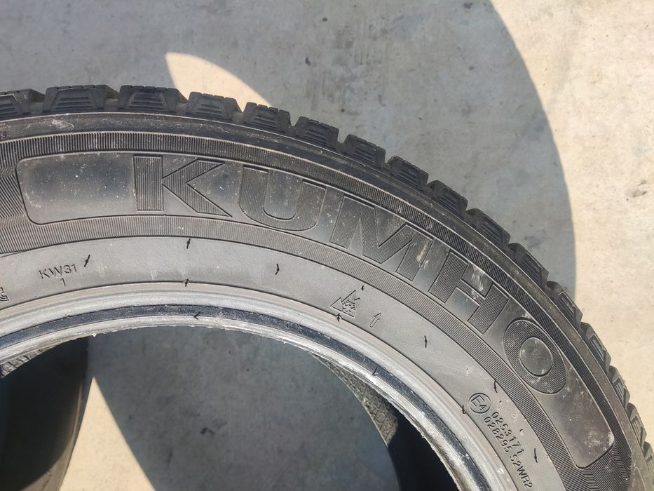 195/65/15 KUMHO W