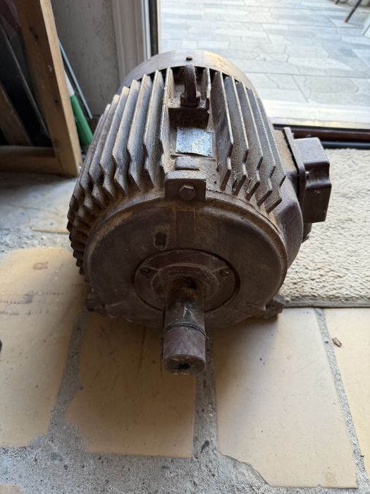 Motor electric 5.5 kw