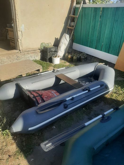 Продам Лодку резиновую