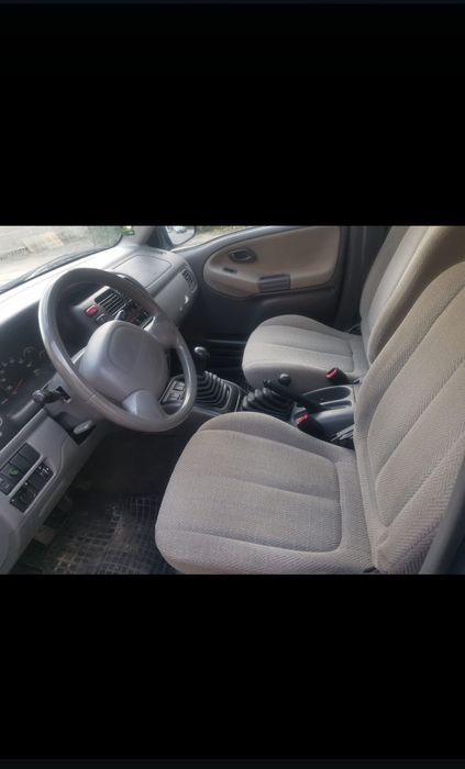 Vând Suzuki Grand Vitara diesel motor Mazda