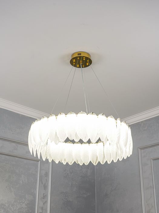 Люстра в стиле неоклассика