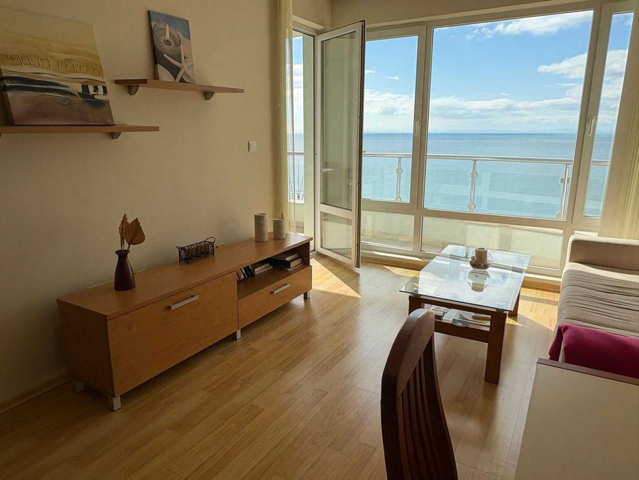 Продава се Двустаен апартамент в Свети Влас - 67 кв.м за 8906 €/кв.м - Снимка #12