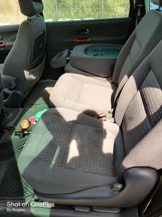 Vindem piese rezultate din dezmembrarea unui Seat Alhambra