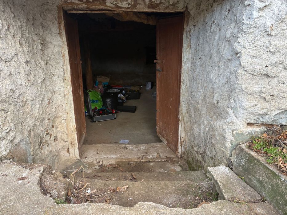 Продавам Готова Реновирана Къща за Живеене