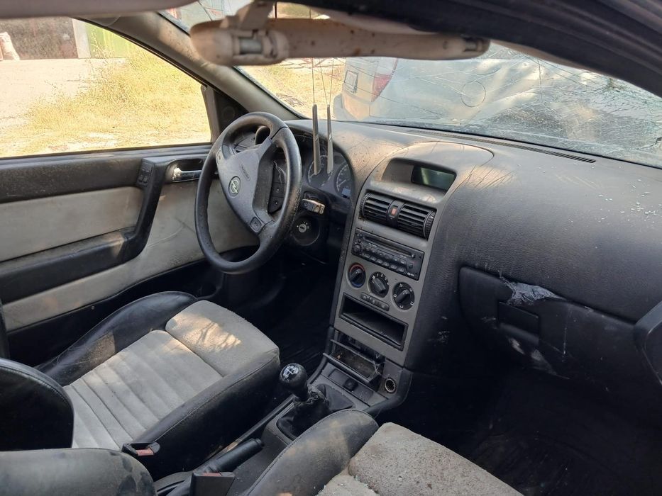 opel astra 1.8 benzinn