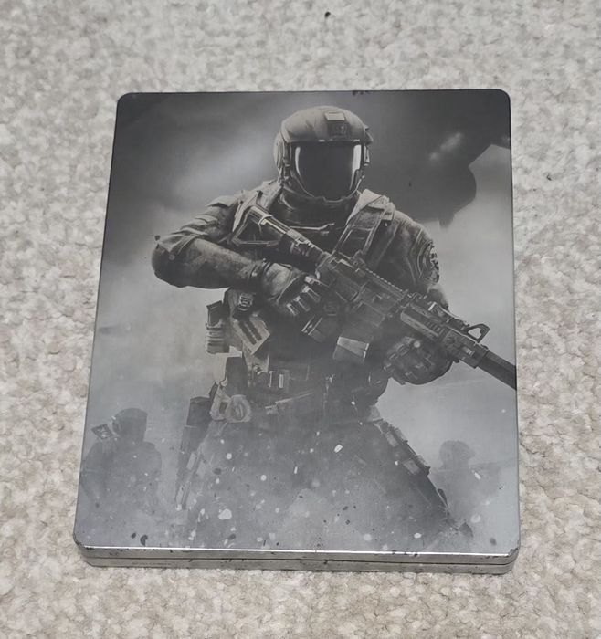 PS4 Call of Duty Infinite Warfare Legacy Pro Edition + Modern Warfare