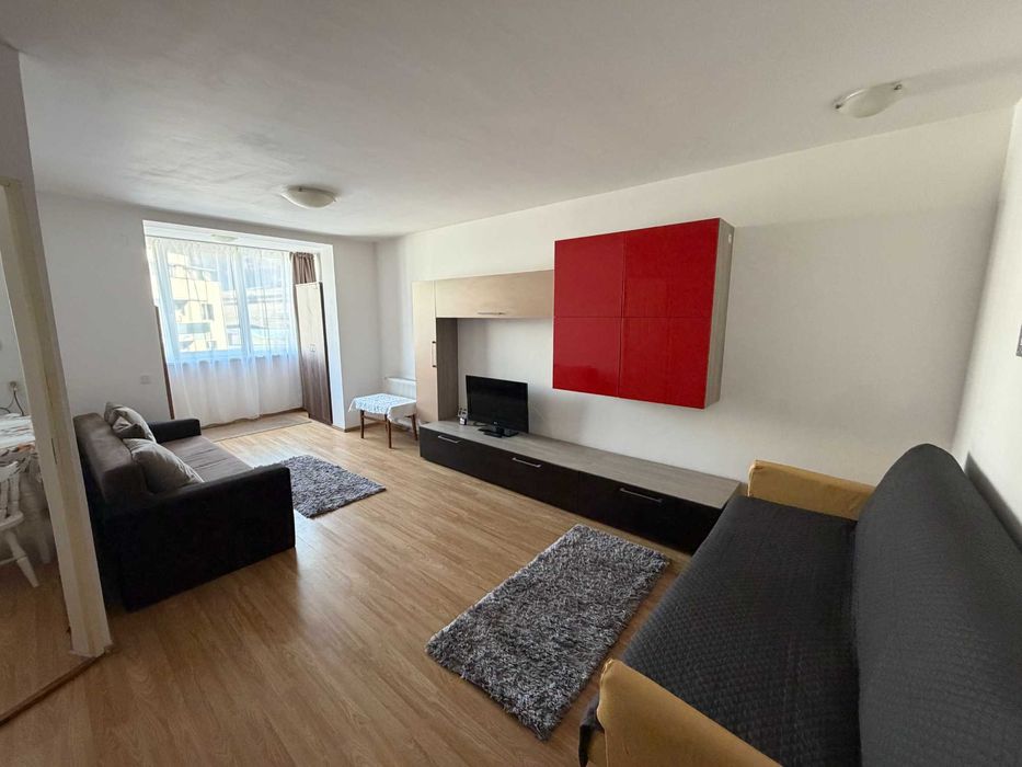 Inchiriez ap 40 mp cu parcare, zona Kik Cetatii