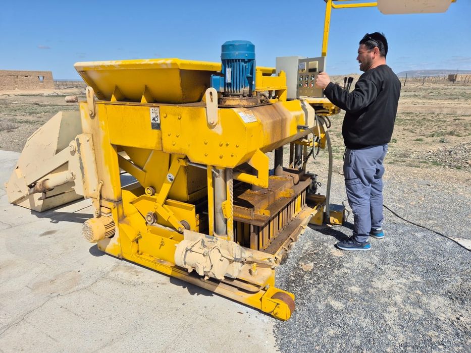 Станок пескаблока шлакаблока