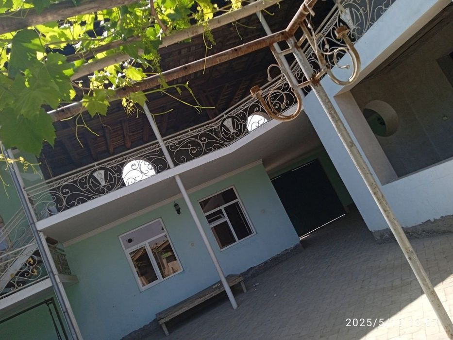 Уй жой сотилади 2 этажли