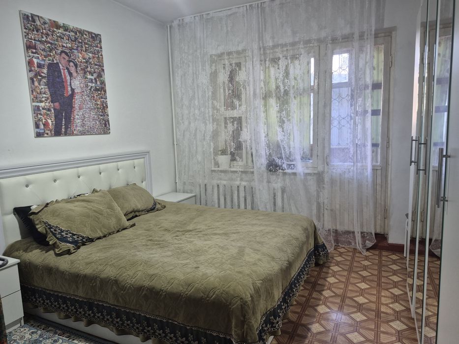 Продам спальный гарнитур