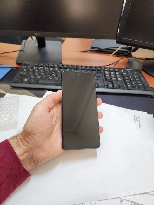 Poco X3pro 8+3/256gb iwlawi zur aybi yuq tozza telefon