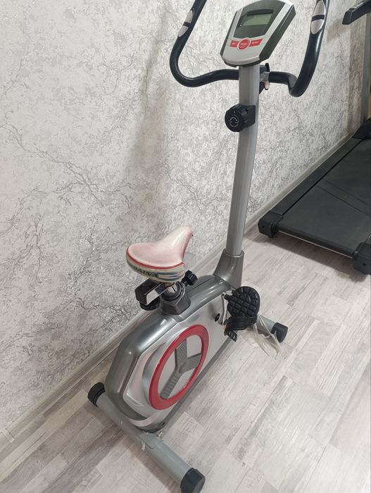 Беговой дорожка срочно продаётся