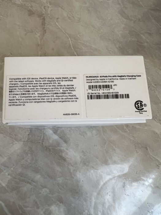 AirPods Pro наушники