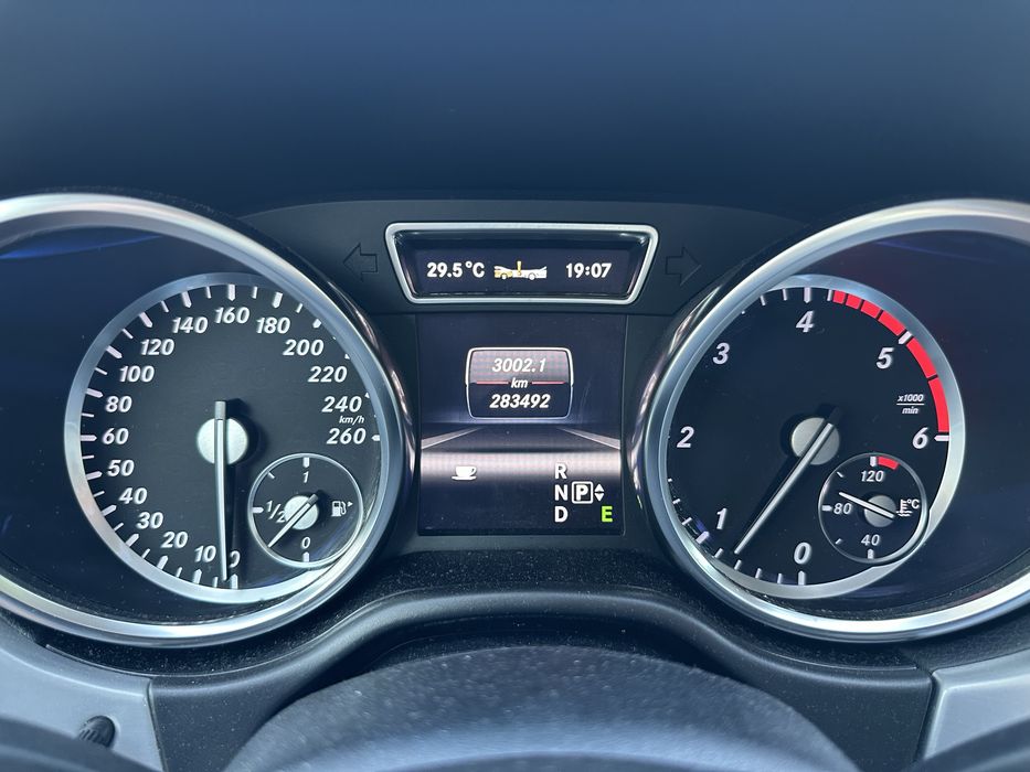Vand Mercedes ML250 cdi