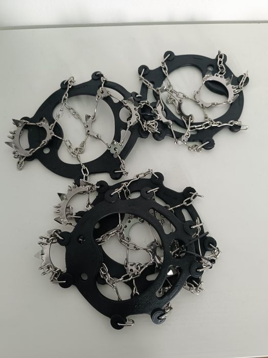 Coltari / gherute/ antiderapante / crampoane Zapada