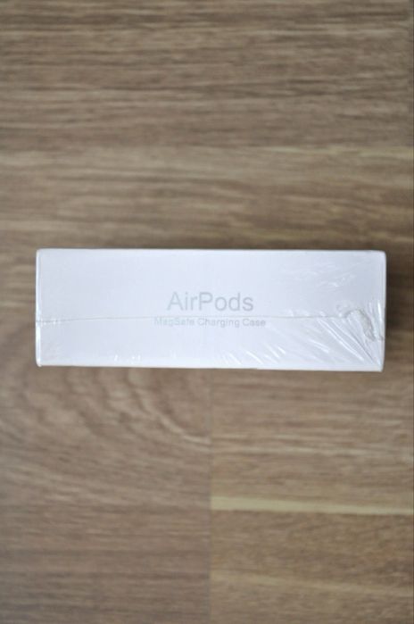 Airpods 4 Apple
