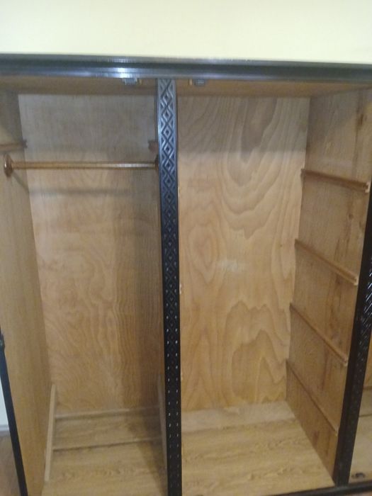 Dulap masiv de va.zare