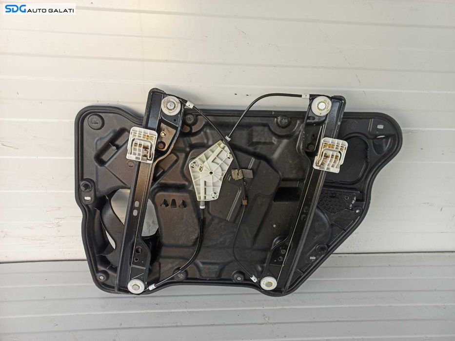 Macara Electrica pentru Geam Sticla de pe Usa Portiera Stanga Fata Fiat Freemont 2008 - 2016 Cod 963185 [L1237]