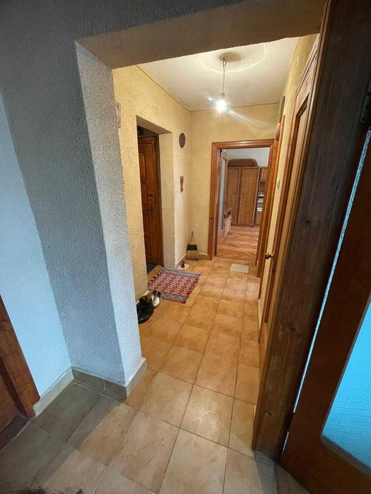 Vand apartament 2 camere decomandat cartier Traian