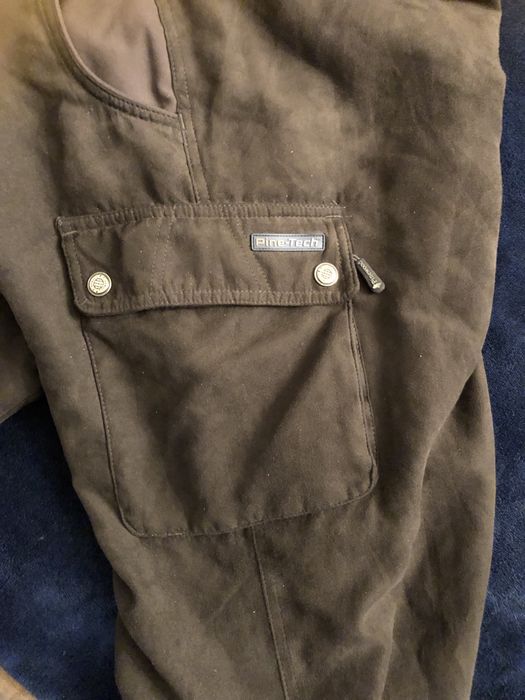 Vand pantaloni de vanatoare Pinewood