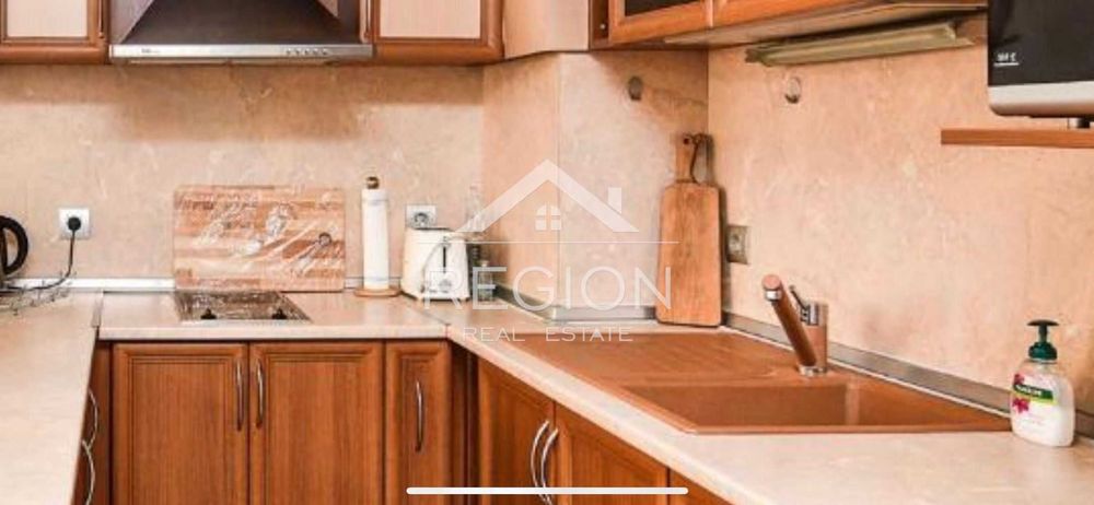 Дава се под наем Тристаен апартамент в Варна, Окръжна болница - 105 кв.м за 800 € - Снимка #2