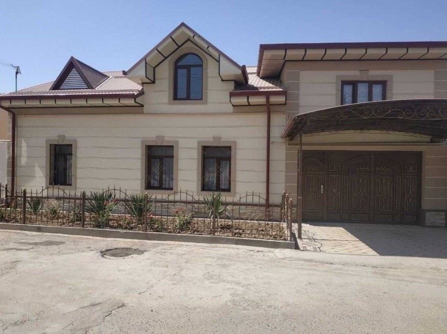 Katta zor uy sotildi.