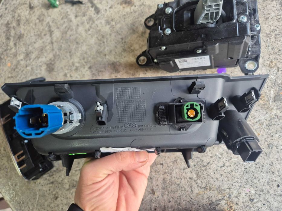 Set Modul Usb C Audi A4 B9 facelift 8W0035708A